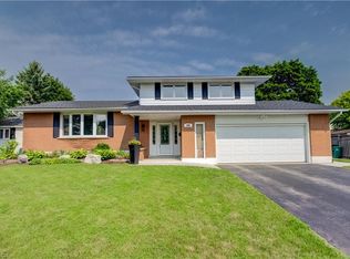 298 Creighton Ct, Waterloo, ON N2K 1W6
