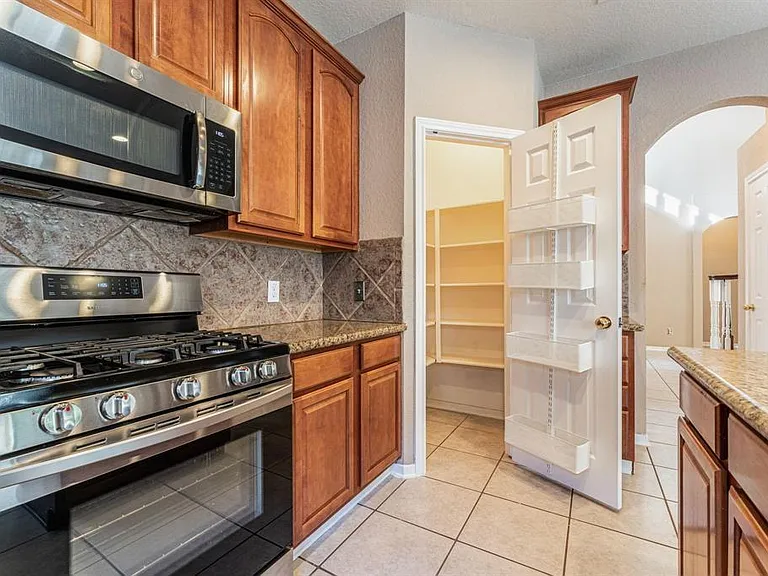 182 N Wimberly Way — Photo 15