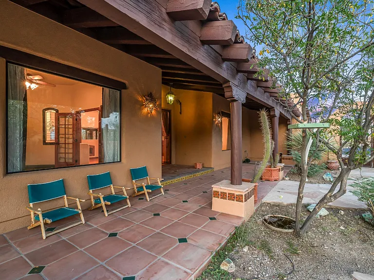 5480 W Sharpshooter Ct — Photo 2