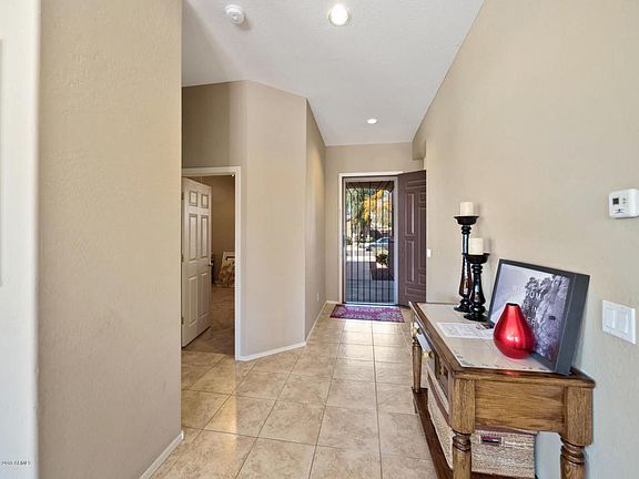 5th image of 3229 W Galvin St