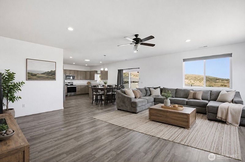 5th image of 481 Patrick Road