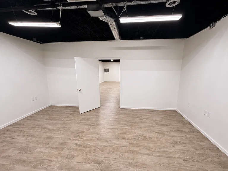 1705 W Beauregard Ave #1 — Photo 4
