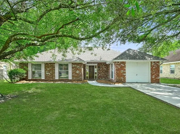 202 Yvonne Ave, Abita Springs, LA 70420