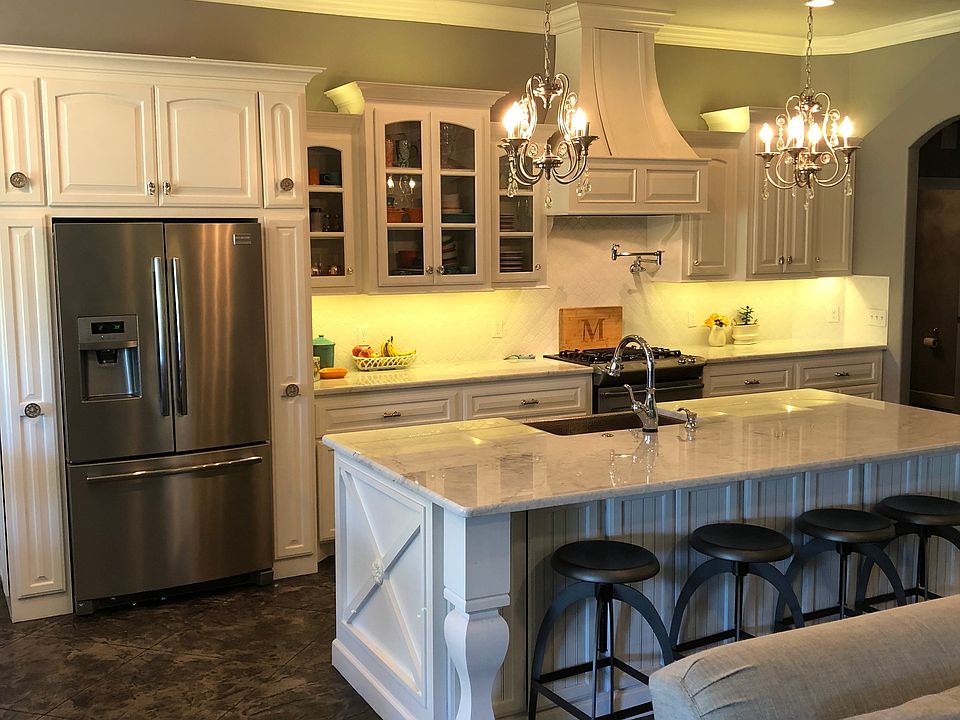 OPEN HOUSE TODAY 2-4 PM!