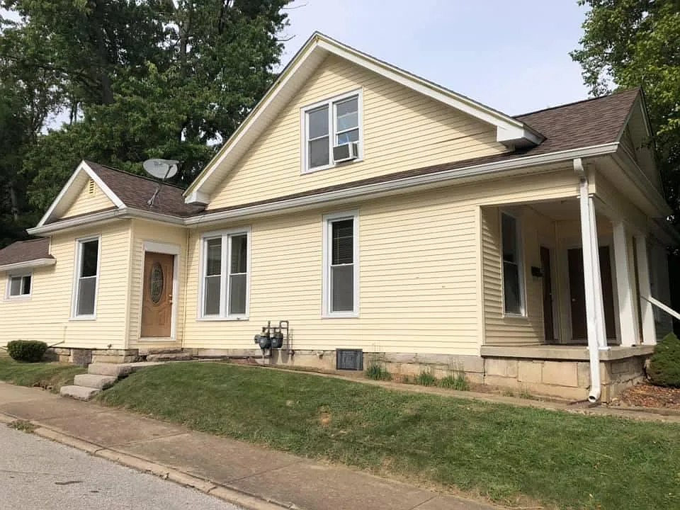 4 bed, $4,200 — Photo 3