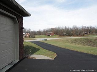 33 Tecumseh Ct NE, New Salisbury, IN 47161