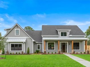 2401 Cunningham Dr, Pearland, TX 77581