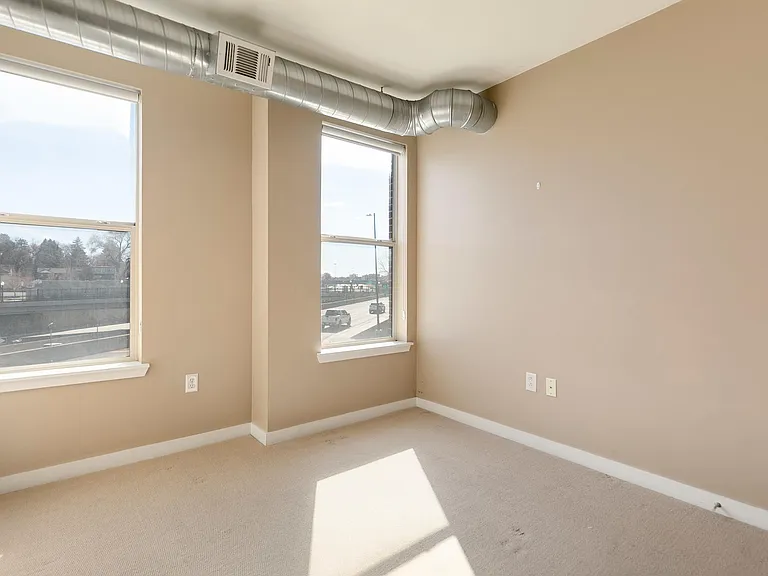 1313 S Clarkson St #202 — Photo 20