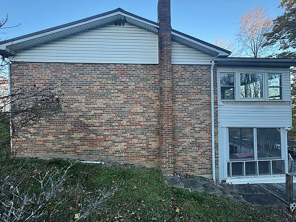 4th image of 110 Munson Dr