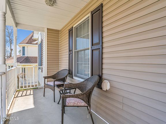 3rd image of 108 Bark Road