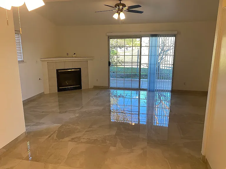 1542 E Alluvial Ave #128 — Photo 3