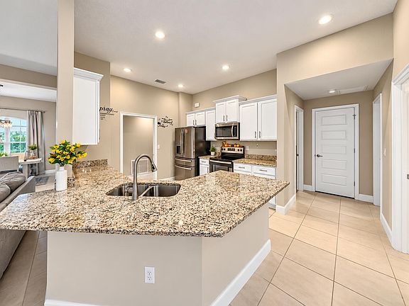 5th image of 8525 WATERSTONE Boulevard