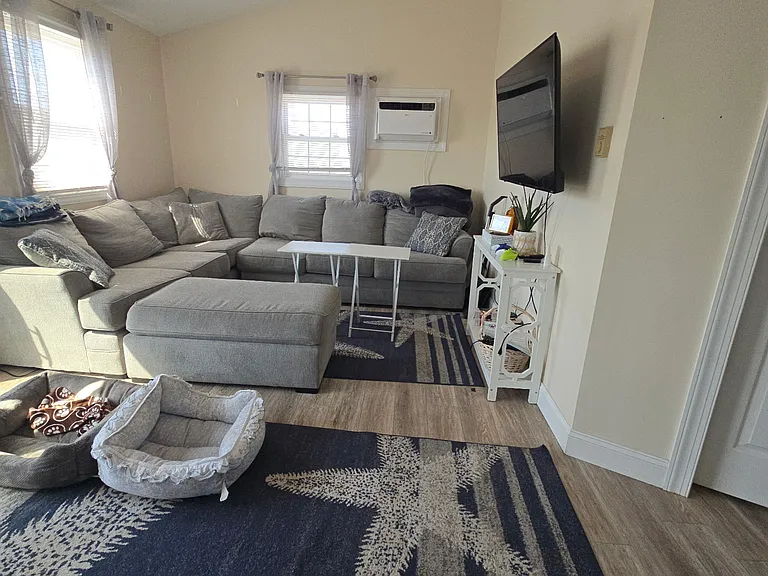 126 W Andrews Ave #1B — Photo 23