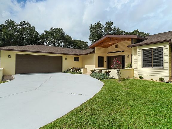 3rd image of 6080 Ravenwood Dr