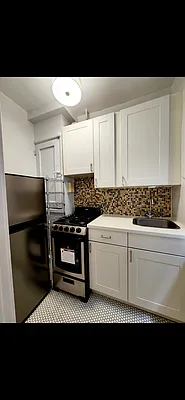 Rented by Oxford Property Group | media 30