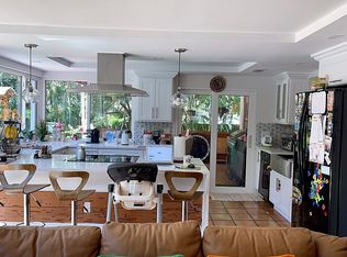 998 W Royal Palm Rd, Boca Raton, FL 33486