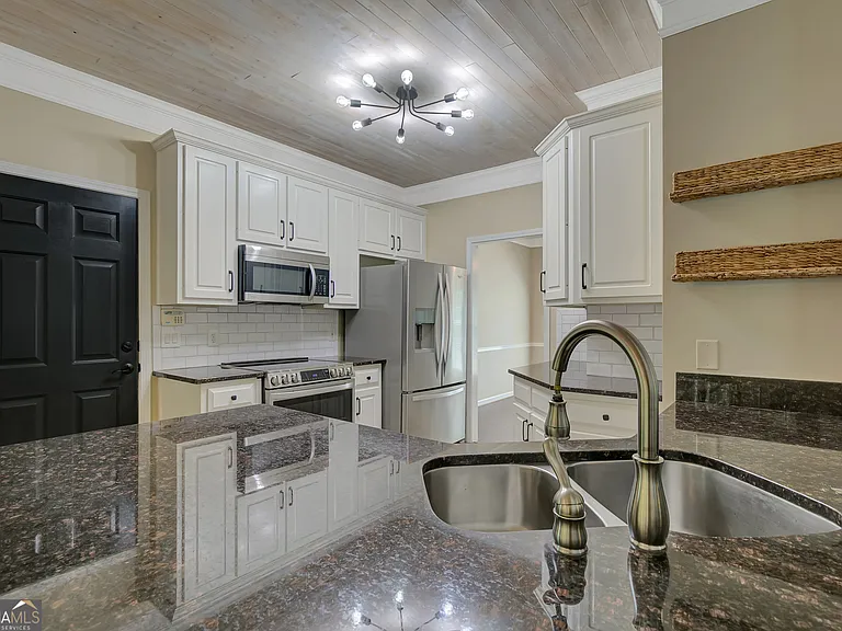 170 Perry Creek Dr — Photo 37