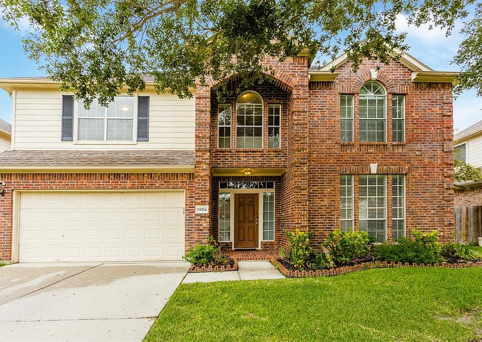 1st image of 19214 Poplar Trails Ln