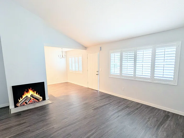 202 Toronto Ave #2 — Photo 7