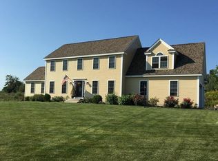 24 Runaway Brook Rd, Lancaster, MA 01523