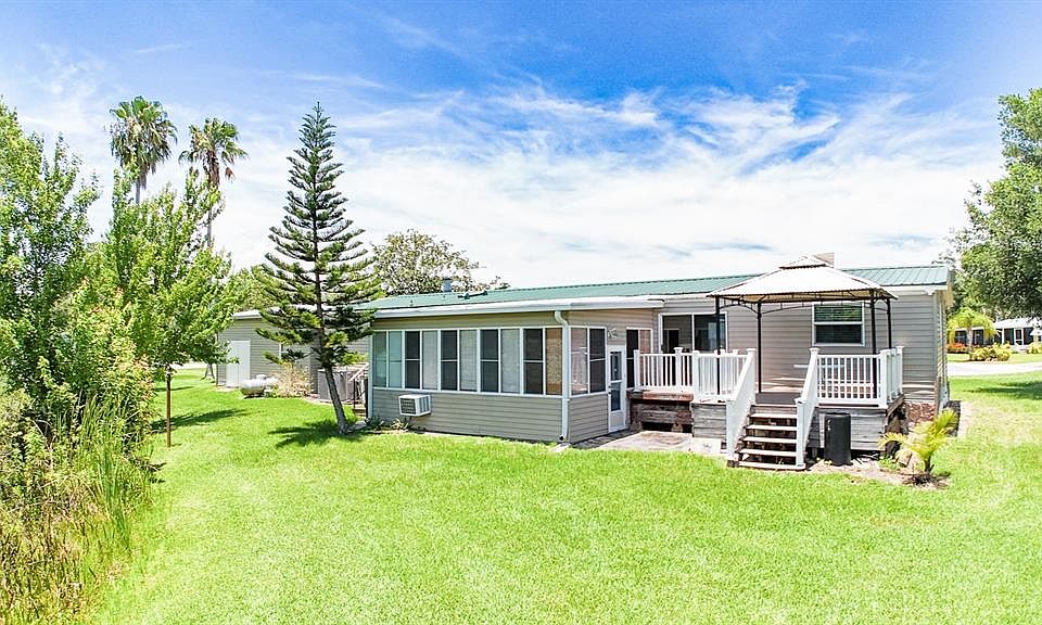 1st image of 31636 GLADYS LANE