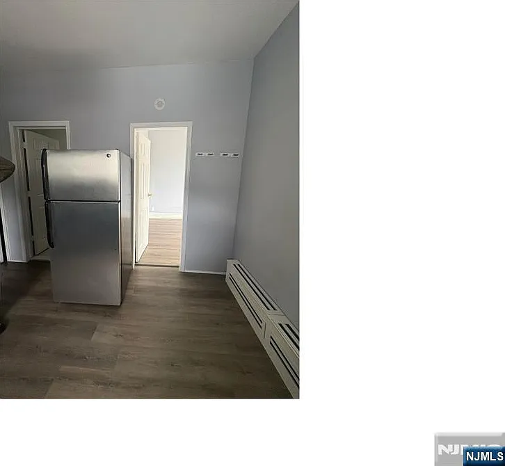 3 bed, 1.0 bath, $2,000 — Photo 4