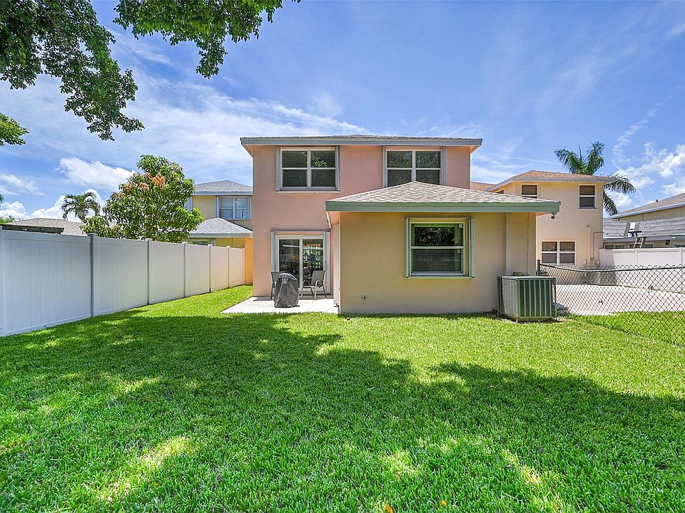 1st image of 4042 Eastridge Circle