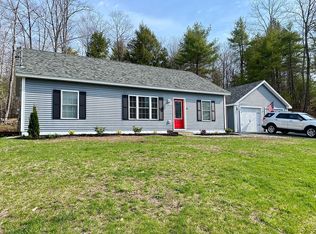 112 E Ridge Rd, Sabattus, ME 04280