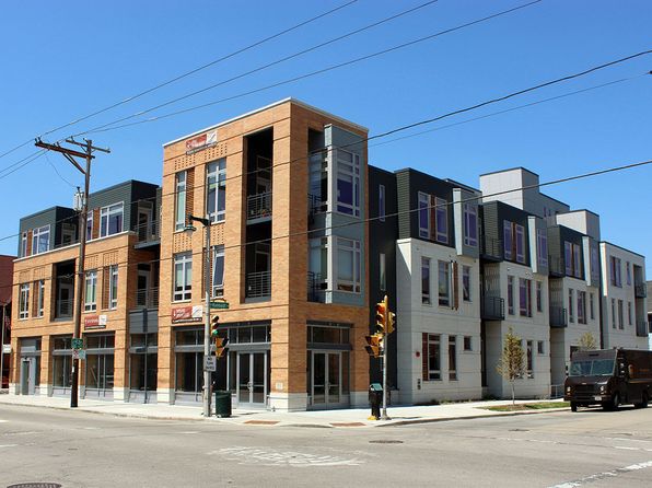 1701 N Humboldt Ave #306