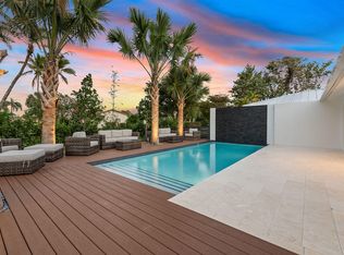 250 W Flamingo Cir, Marco Island, FL 34145