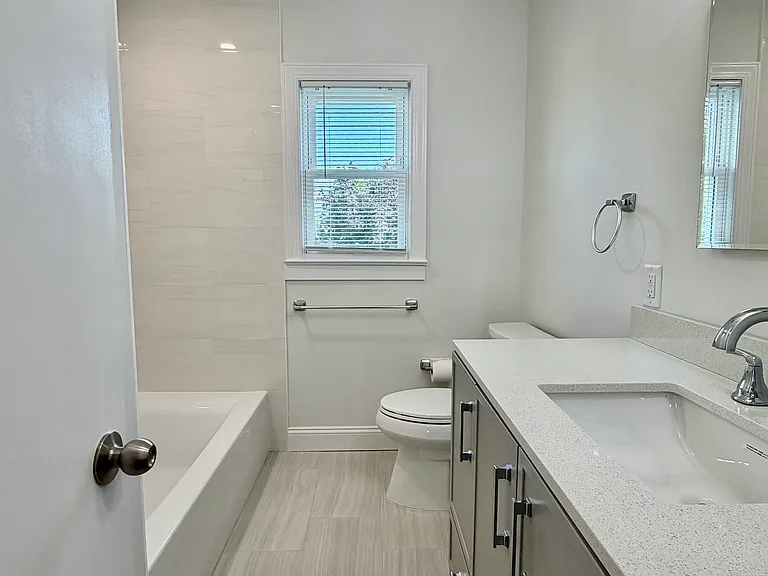 146 Schley St #2 — Photo 12