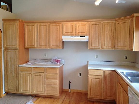 3rd image of 2966 Angelina St