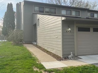 649 Watersedge Dr, Ann Arbor, MI