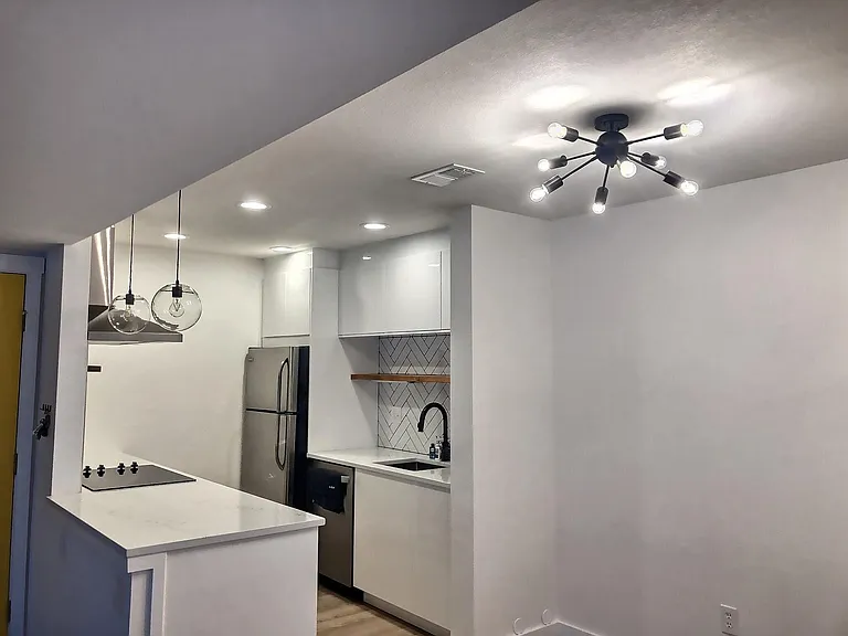 4652 White Rock Cir #1 — Photo 4