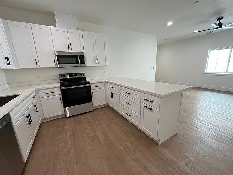 1258 Old Alturas Rd — Photo 7
