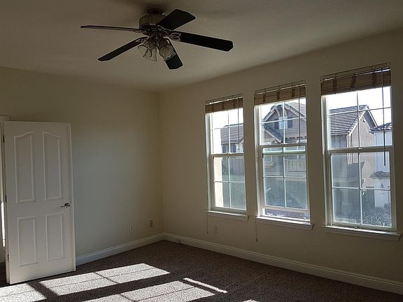 4th image of 5412 Knotty Pine Way