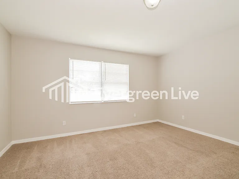 125 Pine Island Dr — Photo 10