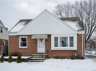 523 Maynard Dr, Amherst, NY 14226
