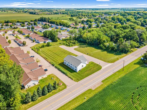 680 Heritage Ln, Hammond, WI 54015