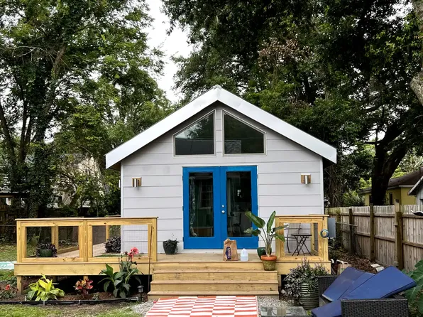 2061 Medway Rd #A, Charleston, SC 29412