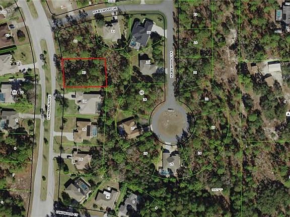 3rd image of 180 Cypress Blvd E