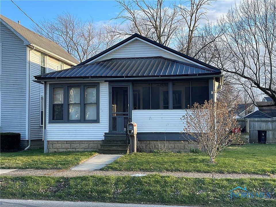 1st image of 119 Yeager St