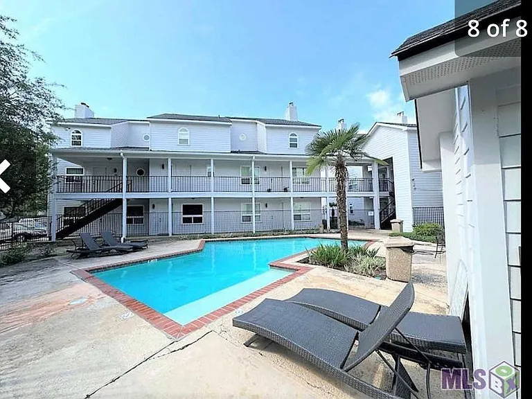 3330 Willard St #201 — Photo 6