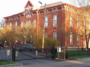 714 Buchanan St APT 19, Indianapolis, IN 46203