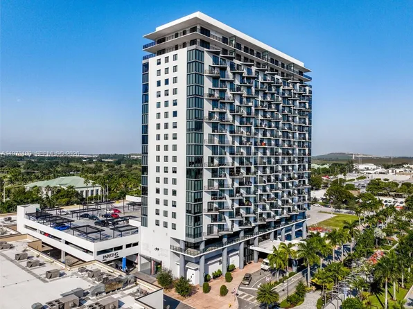 5300 Paseo Dr #1807, Doral, FL 33166