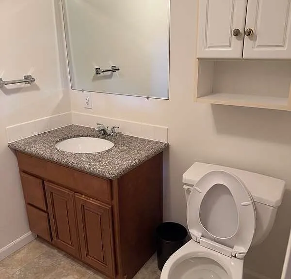12020 SE 42nd Ct — Photo 4