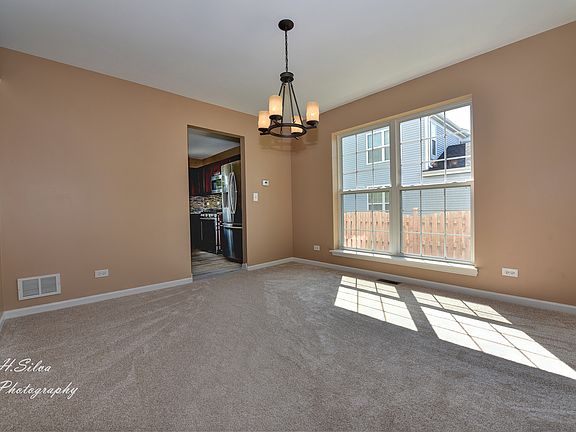 5th image of 10735 Great Plaines Dr