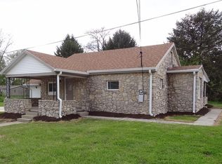 107 E Henley St, Carthage, IN 46115