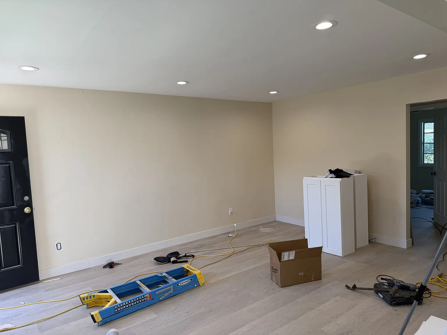 2 bed, 900 sqft, $2,995 — Photo 4