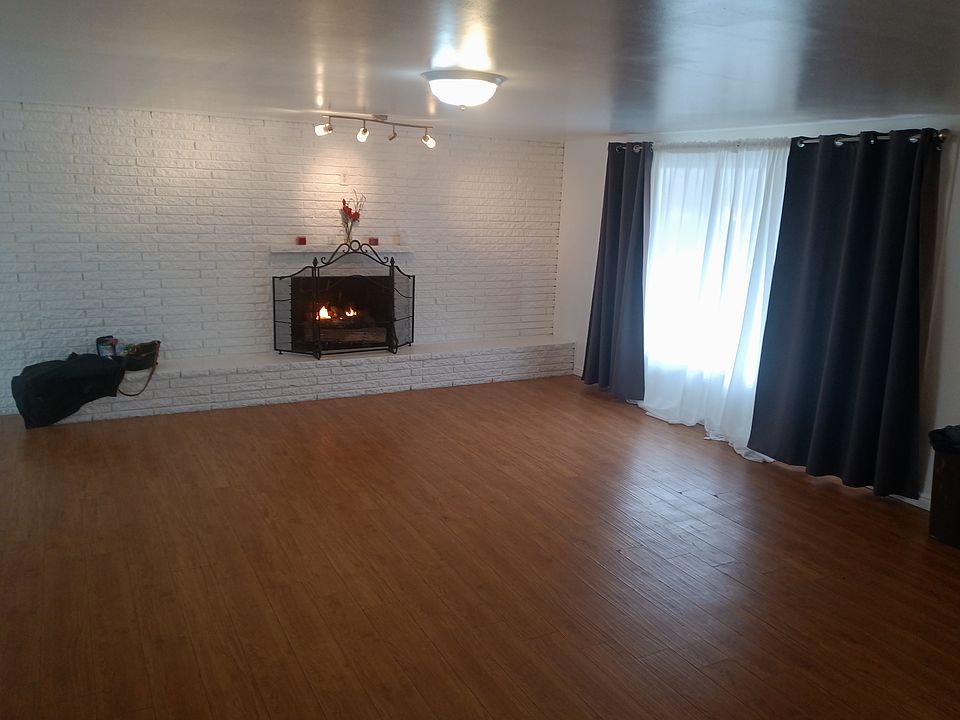 Living Rm 1 with gas fireplace
